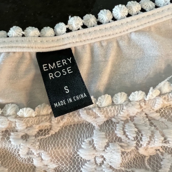 🔴 3/15$ Dressy Tanktop - Picture 2 of 3